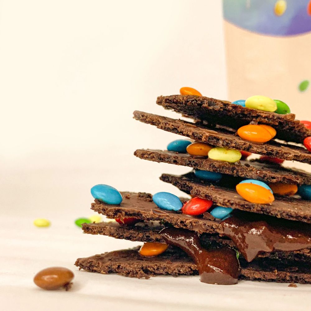 Zaytas Lascas de Brownie Rainbow Zaya 80g - Imagem 2