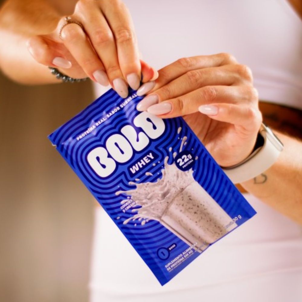 Suplemento Alimentar de Proteína Whey sabor Cookies & Cream Bold 30g - Imagem 3